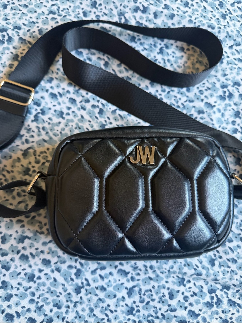 Quilted Black Crossbody Bag - Stylish Women’s Shoulder Bag
